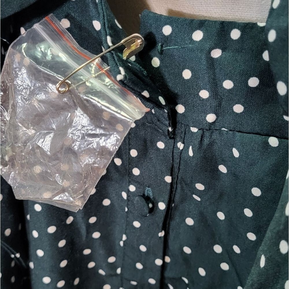 Eleter Women's NWOT Green Polka Dot Tie-Front Short Sleeve Midi Dress Sz Medium - Picture 5 of 13